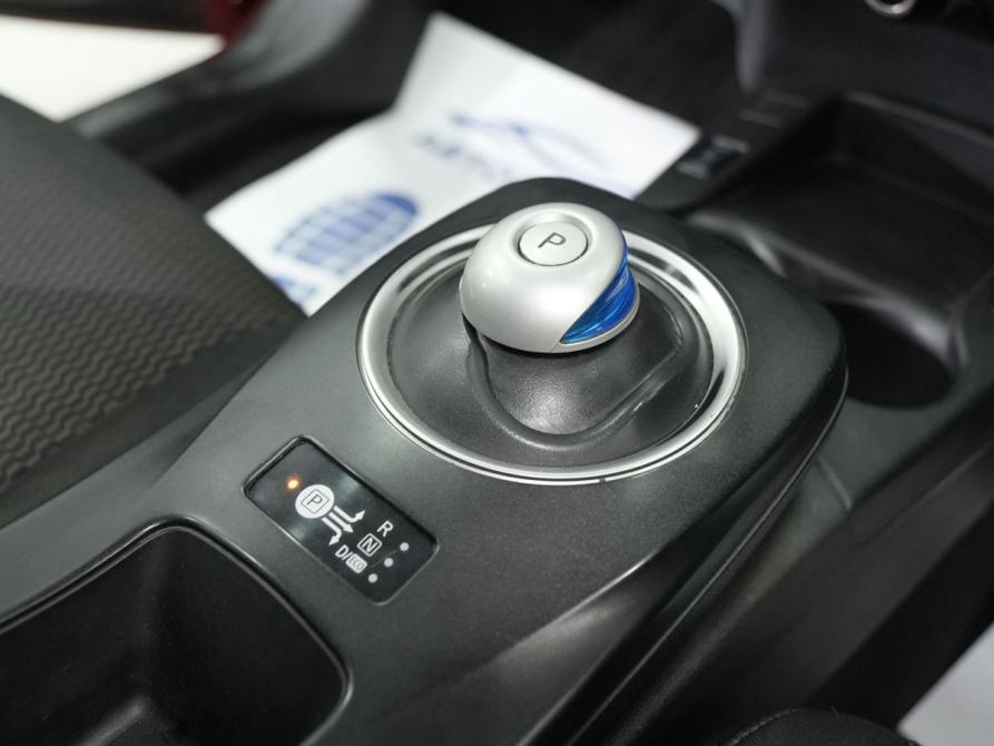 Nissan Leaf I (ZE0/AZE0) Новосибирск  - изображение 24