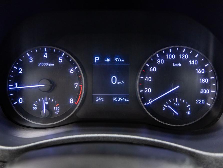 Hyundai Solaris II Волгоград  - изображение 9