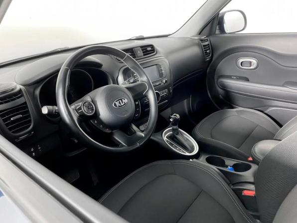 Kia Soul II Рестайлинг с пробегом 2019 года, цена 1 399 000 рублей, 190000 км, хэтчбек, Автокод Объявления