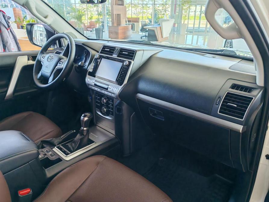 Toyota Land Cruiser Prado 150 Series Рестайлинг 2 Астрахань  - изображение 14