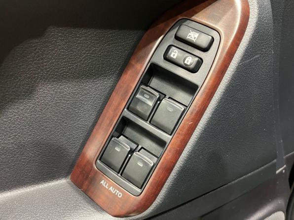 Toyota Land Cruiser Prado 150 Series Рестайлинг 1 с пробегом 2014 года, цена 3 049 000 рублей, 196500 км, внедорожник, Автокод Объявления