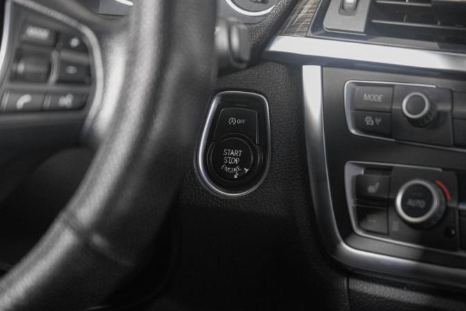 BMW 3 серии VI (F3x) с пробегом 2012 года, цена 1 549 000 рублей, 255000 км, седан, Автокод Объявления