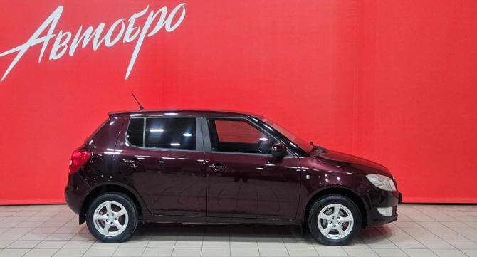 Skoda Fabia II Рестайлинг с пробегом 2012 года, цена 670 000 рублей, 101524 км, хэтчбек, Автокод Объявления