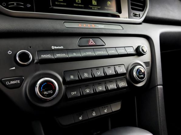 Kia Sportage IV Рестайлинг с пробегом 2019 года, цена 2 150 000 рублей, 115561 км, внедорожник, Автокод Объявления