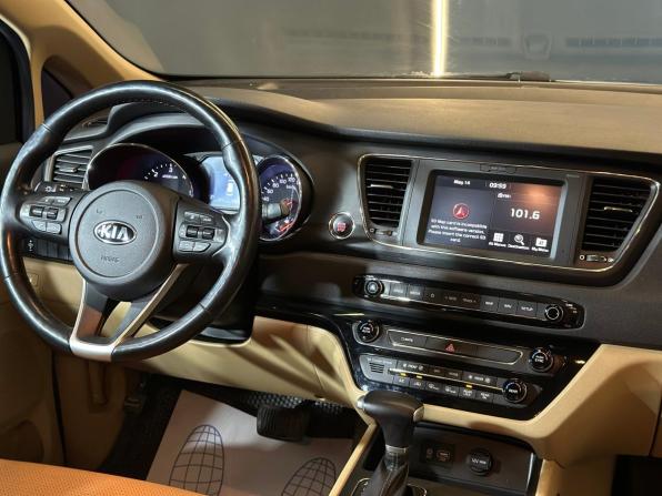 Kia Carnival III с пробегом 2020 года, цена 3 050 000 рублей, 103159 км, минивэн, Автокод Объявления