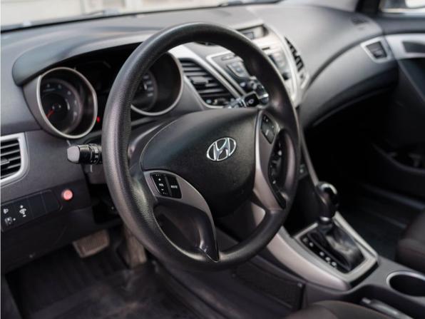 Hyundai Elantra V (MD) Рестайлинг с пробегом 2014 года, цена 1 229 000 рублей, 151779 км, седан, Автокод Объявления