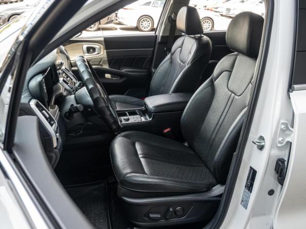 Kia Sorento IV с пробегом 2021 года, цена 4 100 000 рублей, 84099 км, внедорожник, Автокод Объявления