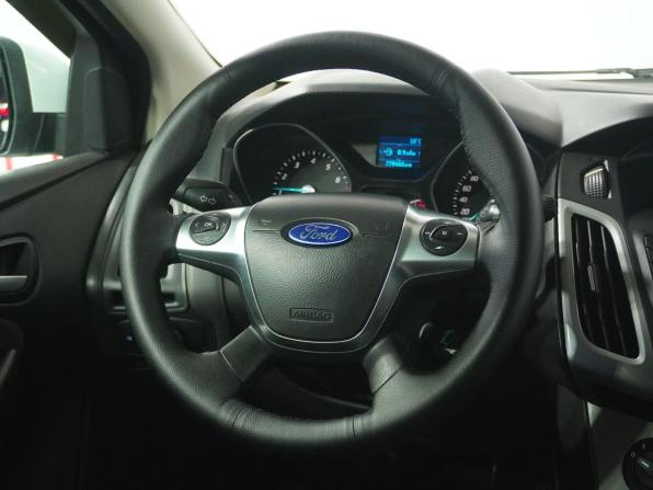 Ford Focus III с пробегом 2013 года, цена 650 000 рублей, 228463 км, универсал, Автокод Объявления