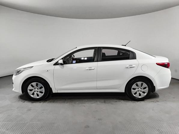 Kia Rio IV с пробегом 2017 года, цена 1 170 000 рублей, 142968 км, седан, Автокод Объявления
