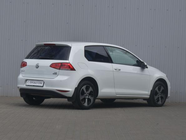Volkswagen Golf VII с пробегом 2014 года, цена 939 000 рублей, 145162 км, хэтчбек, Автокод Объявления