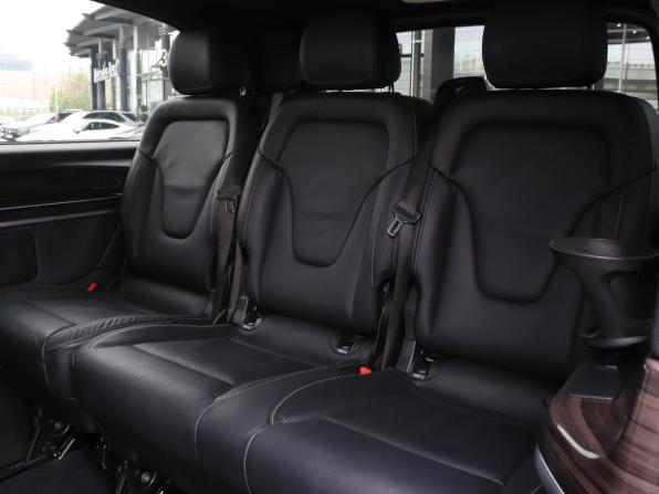 Mercedes-Benz V-Класс III (W447) Рестайлинг с пробегом 2020 года, цена 6 350 000 рублей, 66434 км, минивэн, Автокод Объявления