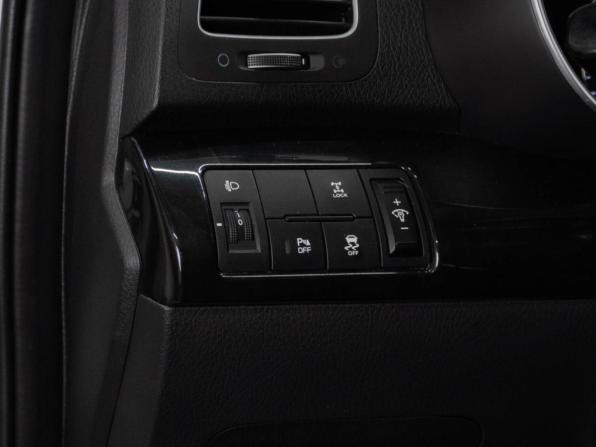 Kia Sorento II Рестайлинг с пробегом 2015 года, цена 1 699 000 рублей, 111802 км, внедорожник, Автокод Объявления