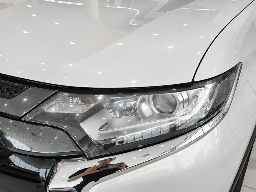 Mitsubishi Outlander III Рестайлинг 3 Казань  - изображение 21