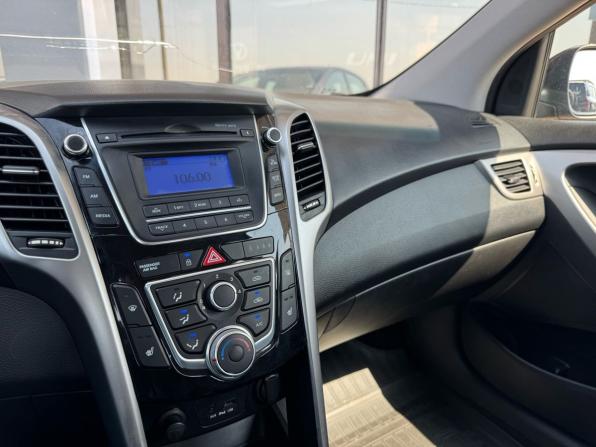 Hyundai i30 II с пробегом 2014 года, цена 968 000 рублей, 120300 км, хэтчбек, Автокод Объявления