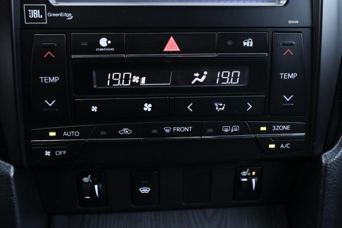 Toyota Camry VII (XV50) Рестайлинг с пробегом 2014 года, цена 1 599 000 рублей, 244095 км, седан, Автокод Объявления