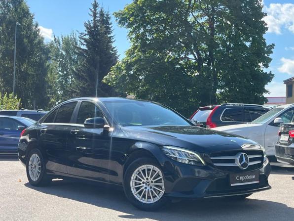 Mercedes-Benz C-Класс IV (W205) Рестайлинг с пробегом 2018 года, цена 2 399 000 рублей, 138250 км, седан, Автокод Объявления