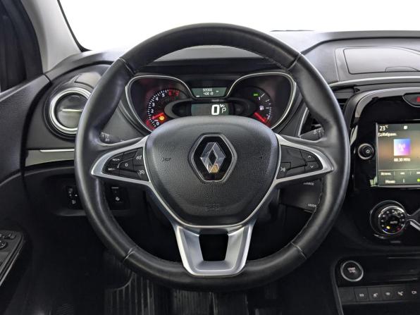 Renault Kaptur I Рестайлинг с пробегом 2021 года, цена 1 600 000 рублей, 92057 км, внедорожник, Автокод Объявления