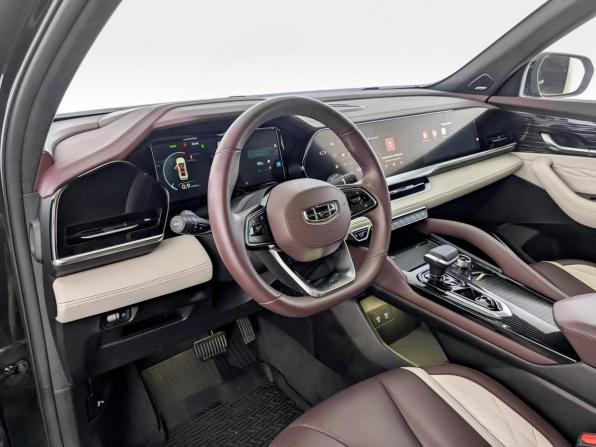 Geely Monjaro I Рестайлинг с пробегом 2023 года, цена 3 385 000 рублей, 26976 км, внедорожник, Автокод Объявления