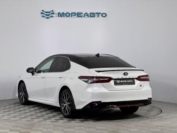 Toyota Camry VIII (XV70) Рестайлинг с пробегом 2021 года, цена 3 350 000 рублей, 44527 км, седан, Автокод Объявления