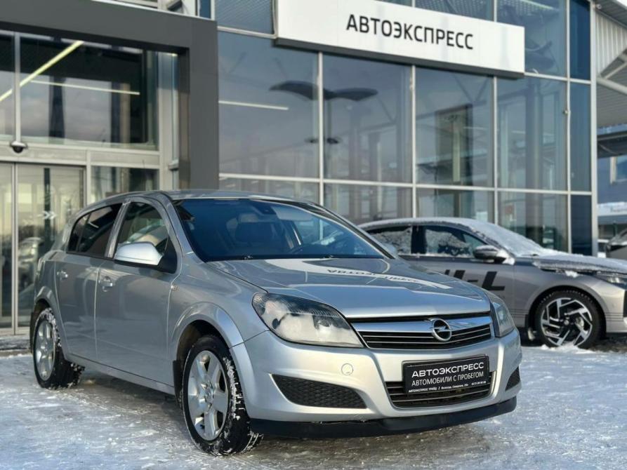 Opel Astra H Рестайлинг Вологда  - изображение 1