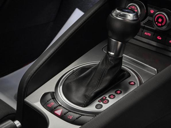 Audi TT II (8J) Рестайлинг с пробегом 2013 года, цена 1 390 000 рублей, 106000 км, купе, Автокод Объявления