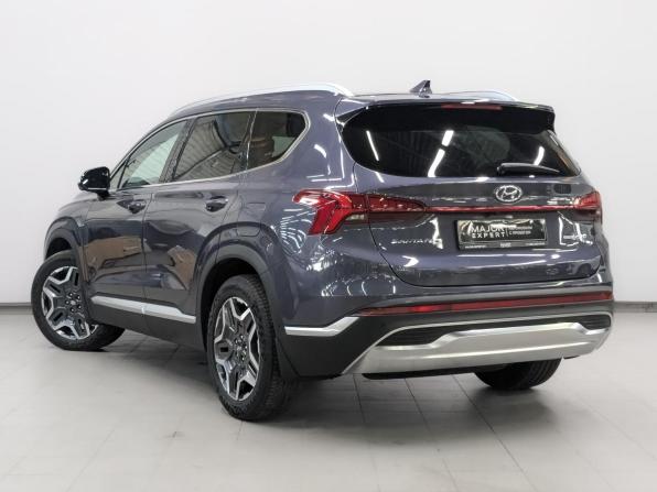 Hyundai Santa Fe IV Рестайлинг с пробегом 2022 года, цена 4 089 000 рублей, 41762 км, внедорожник, Автокод Объявления