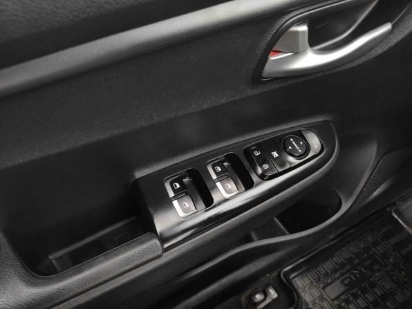 Kia Rio IV с пробегом 2017 года, цена 910 000 рублей, 225839 км, седан, Автокод Объявления