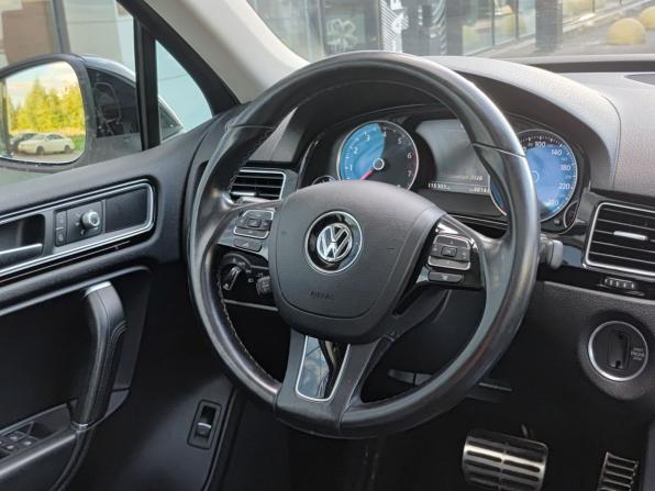 Volkswagen Touareg II Рестайлинг с пробегом 2017 года, цена 3 790 000 рублей, 115279 км, внедорожник, Автокод Объявления