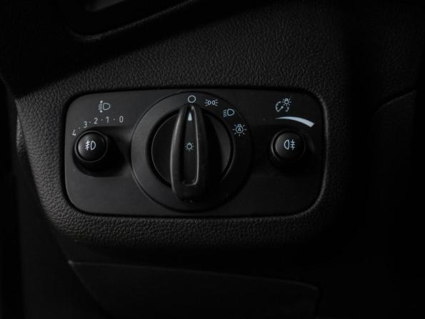 Ford C-MAX II Рестайлинг с пробегом 2017 года, цена 1 639 000 рублей, 157432 км, компактвэн, Автокод Объявления