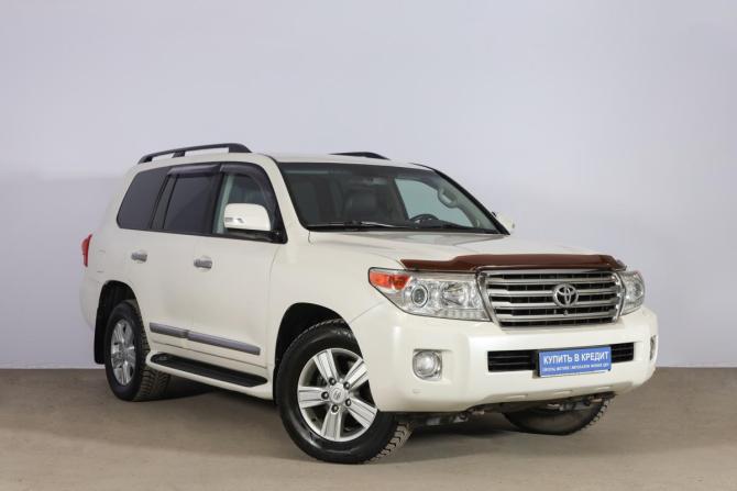 Toyota Land Cruiser 200 Series Рестайлинг 1 с пробегом 2013 года, цена 3 749 000 рублей, 116939 км, внедорожник, Автокод Объявления