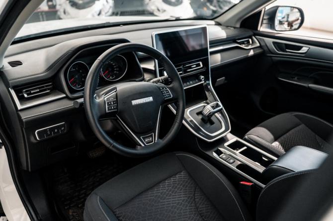 Haval M6 II с пробегом 2024 года, цена 1 989 000 рублей, 4968 км, внедорожник, Автокод Объявления