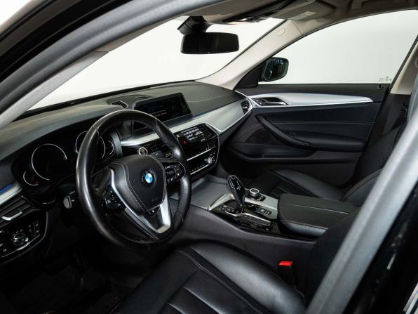 BMW 5 серии VII (G30/G31/G38) с пробегом 2019 года, цена 3 548 000 рублей, 81335 км, седан, Автокод Объявления