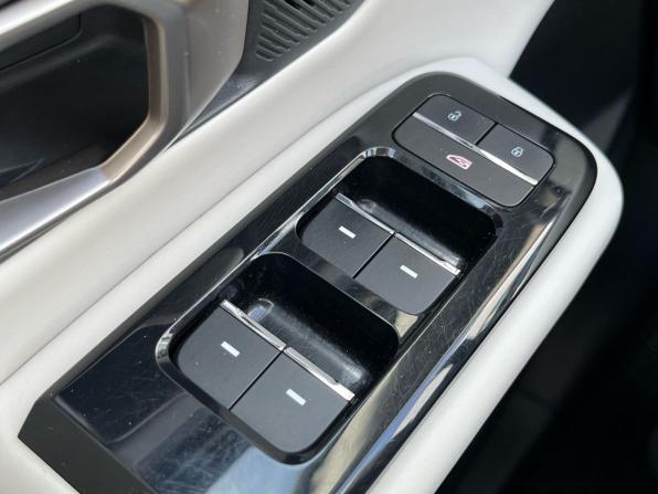JETOUR DASHING I с пробегом 2023 года, цена 1 850 000 рублей, 32000 км, внедорожник, Автокод Объявления