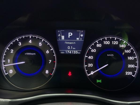 Hyundai Solaris I с пробегом 2011 года, цена 719 000 рублей, 174133 км, седан, Автокод Объявления
