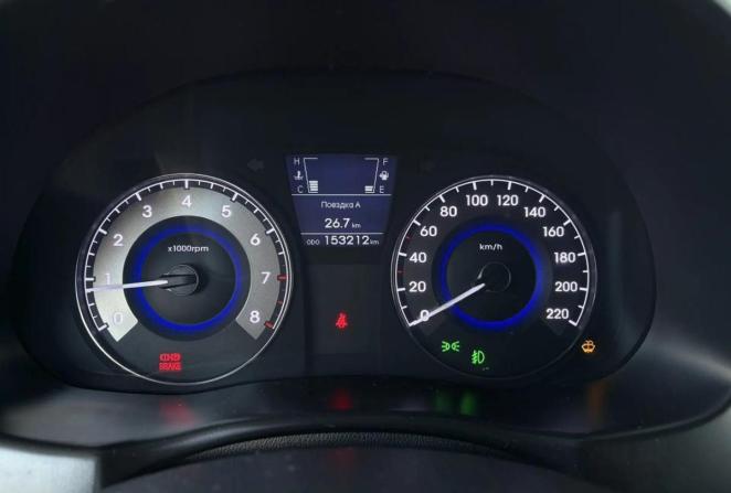 Hyundai Solaris I с пробегом 2013 года, цена 690 000 рублей, 153211 км, хэтчбек, Автокод Объявления