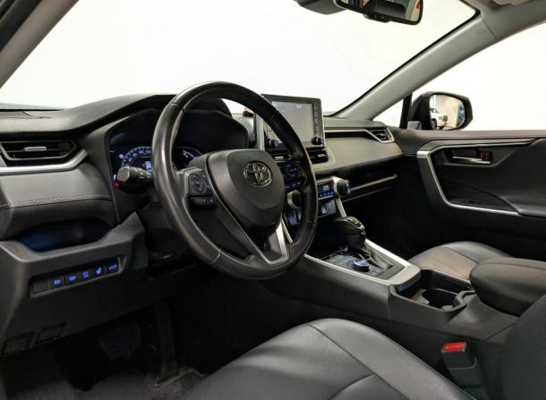Toyota RAV4 V (XA50) с пробегом 2022 года, цена 3 650 000 рублей, 90558 км, внедорожник, Автокод Объявления