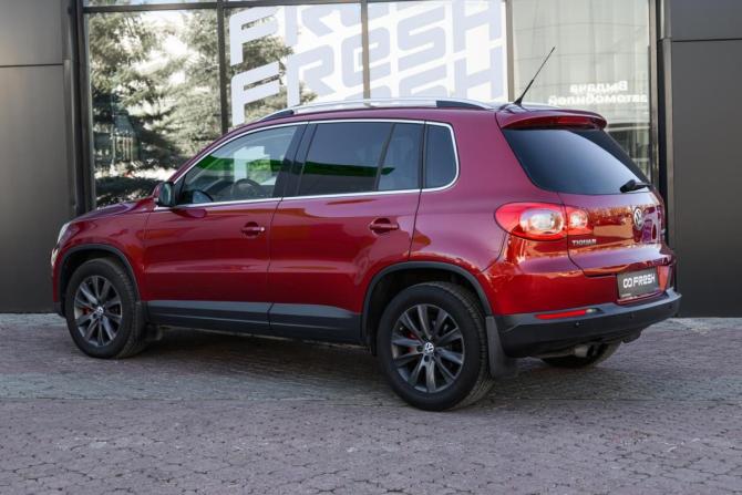 Volkswagen Tiguan I с пробегом 2009 года, цена 1 179 000 рублей, 127800 км, внедорожник, Автокод Объявления