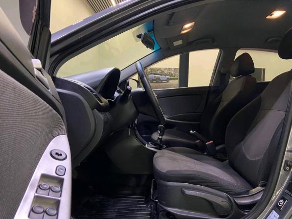 Hyundai Solaris I с пробегом 2012 года, цена 649 000 рублей, 225771 км, седан, Автокод Объявления