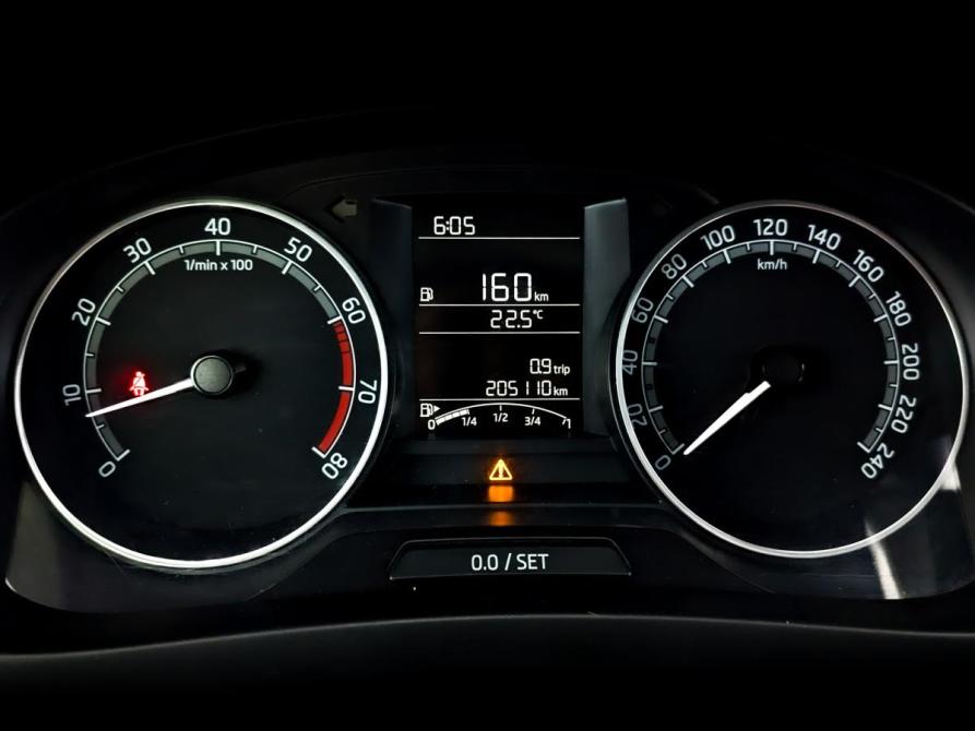 Skoda Rapid I Рестайлинг Москва  - изображение 13