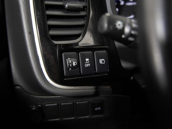 Mitsubishi Outlander III Рестайлинг 3 с пробегом 2021 года, цена 2 499 000 рублей, 86913 км, внедорожник, Автокод Объявления