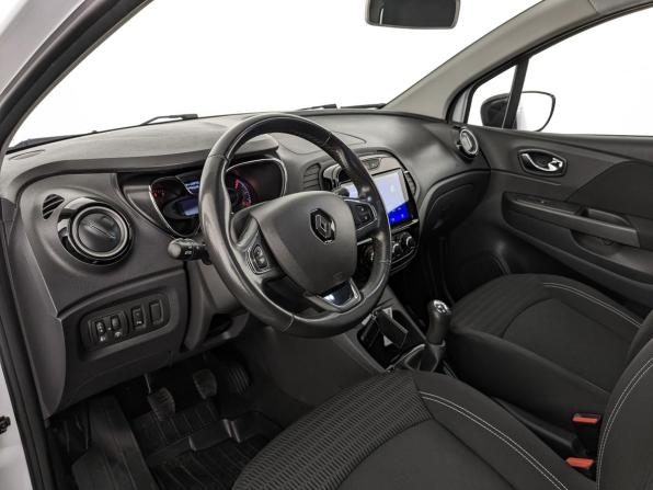 Renault Kaptur I с пробегом 2017 года, цена 1 350 000 рублей, 83027 км, внедорожник, Автокод Объявления