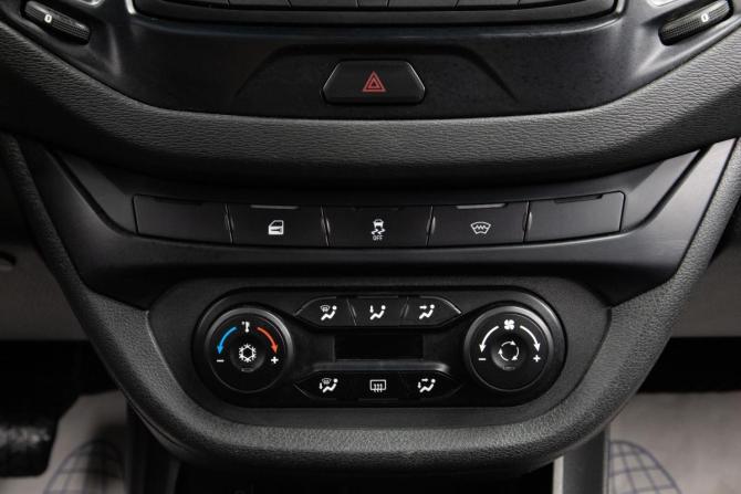 Lada (ВАЗ) Vesta I с пробегом 2020 года, цена 719 000 рублей, 164030 км, седан, Автокод Объявления