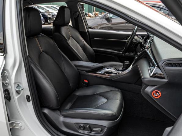 Toyota Camry VIII (XV70) Рестайлинг с пробегом 2020 года, цена 3 170 000 рублей, 83786 км, седан, Автокод Объявления