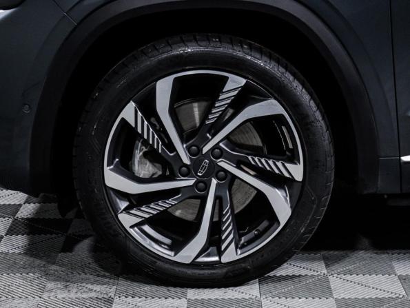 Geely Monjaro I с пробегом 2023 года, цена 3 425 000 рублей, 30000 км, внедорожник, Автокод Объявления