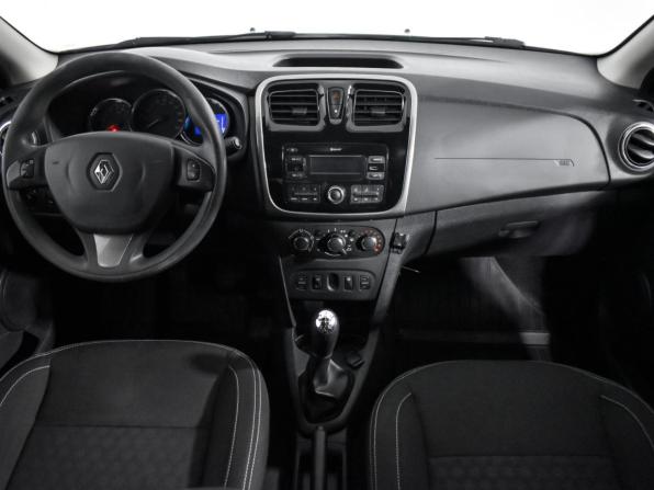 Renault Logan II с пробегом 2018 года, цена 760 000 рублей, 127956 км, седан, Автокод Объявления