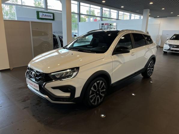 Lada (ВАЗ) Vesta I Рестайлинг (NG) с пробегом 2024 года, цена 1 497 000 рублей, 29346 км, универсал, Автокод Объявления