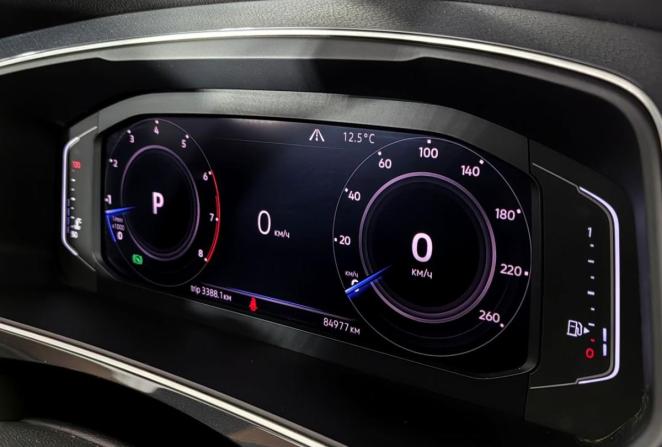 Volkswagen Tiguan II с пробегом 2019 года, цена 2 550 000 рублей, 84968 км, внедорожник, Автокод Объявления