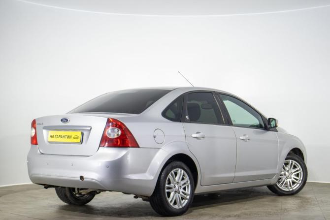 Ford Focus II Рестайлинг с пробегом 2008 года, цена 629 000 рублей, 252000 км, седан, Автокод Объявления
