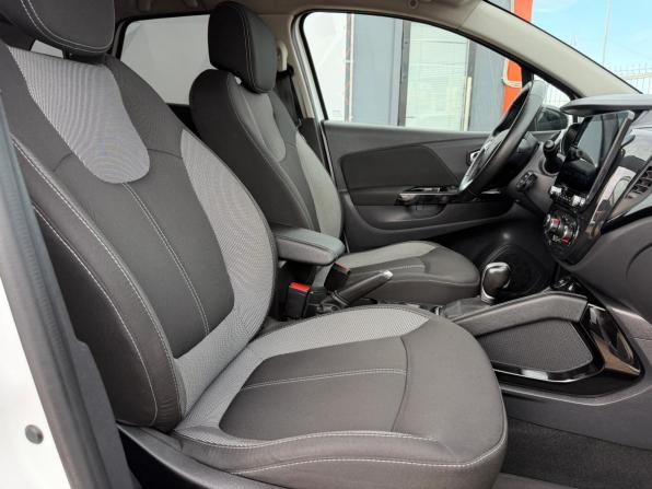 Renault Kaptur I Рестайлинг с пробегом 2021 года, цена 1 345 000 рублей, 56400 км, внедорожник, Автокод Объявления