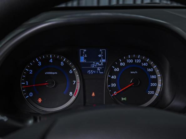 Hyundai Solaris I Рестайлинг с пробегом 2016 года, цена 898 000 рублей, 155411 км, седан, Автокод Объявления
